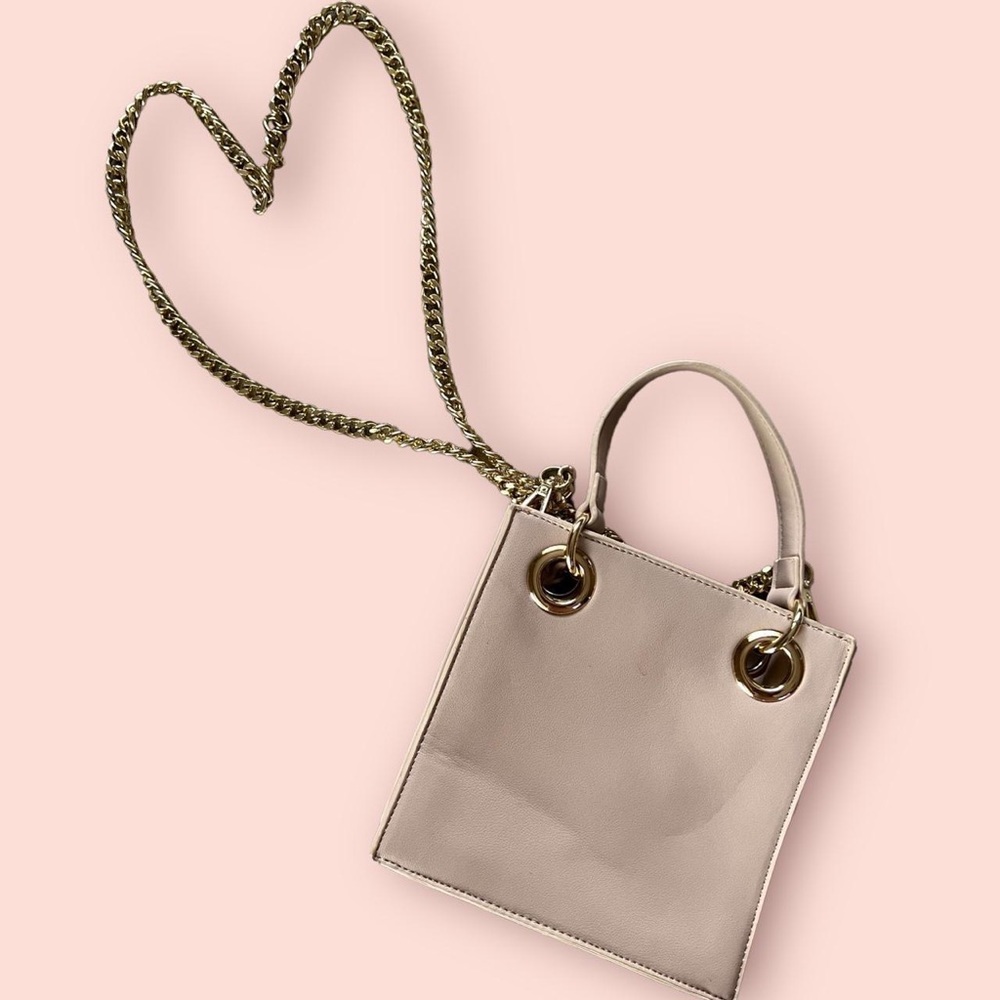 NUDE SQUARED CROSSBODY PURSE